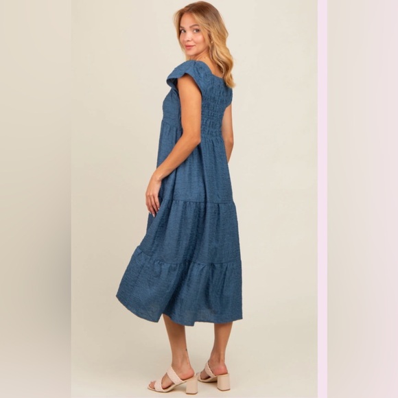 Baltic Born Blue Textured Sweetheart Puff Sleeve Tiered Midi Dress — Large NWT 💙 - Picture 3 of 7
